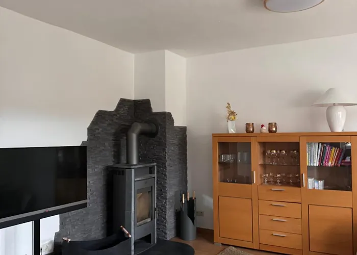 Einfamilienhaus Unterm Dach Apartament Limabach - Oberfrohna